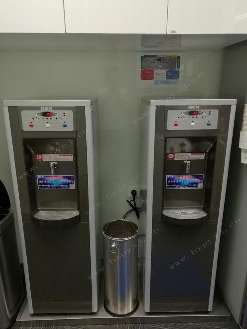 守护公共场所饮水安全 深圳市贺正饮水设备专业直饮水解决方案